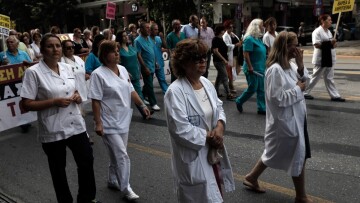 Πανελλαδική απεργία γιατρών και νοσηλευτών στα δημόσια νοσοκομεία σήμερα - Τι ζητούν