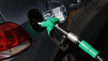 Συνεχίζεται και τον Σεπτέμβριο η επιδότηση στο πετρέλαιο κίνησης με 10 λεπτά ανά λίτρο