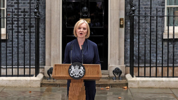 Βρετανία: Παραιτήθηκε η Λιζ Τρας - Νέος πρωθυπουργός την επόμενη εβδομάδα