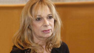 Άννα Φόνσου: Δεν είχα τα ανατομικά προσόντα για να ονομάζομαι σύμβολο του σεξ