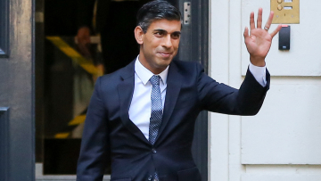 Πώς σχολίασε το Twitter την πρώτη ομιλία Σούνακ