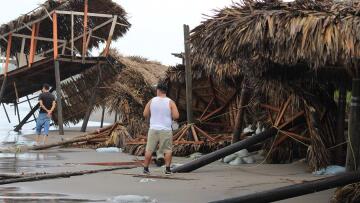 Μεξικό: Τουλάχιστον τρεις νεκροί εξαιτίας της τροπικής καταιγίδας Ρόσλιν - Δείτε βίντεο