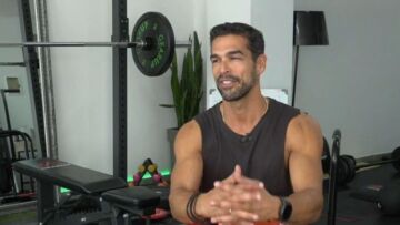 Νίκος Αναδιώτης: Δεν θέλω να με δουν τα παιδιά μου να φιλάω άλλη γυναίκα εκτός της μαμάς τους σε σίριαλ