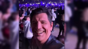Σάκης Ρουβάς: «Τα δίνει όλα» στη συναυλία του Κωνσταντίνου Αργυρού
