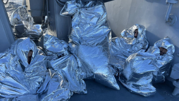 Εύβοια: Στους 11 οι διασωθέντες από το ναυάγιο στο στενό Καφηρέα – Δείτε βίντεο