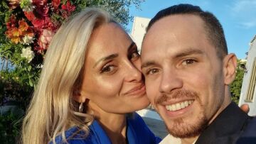 Βασιλική Μιλούσση: «Όταν γνώρισα τον Λευτέρη Πετρούνια, είπα πως είναι μικρούλης και απλώς θα περάσουμε καλά» 