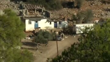 Μάνδρα: «Δεν έχω ακουμπήσει ποτέ τα παιδιά μου» λέει ο πατέρας του 17χρονου που πυροβολήθηκε από τον αδελφό του