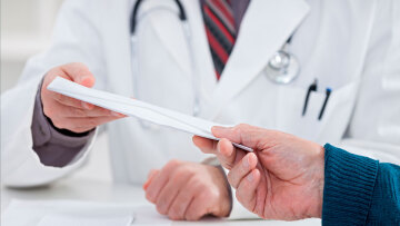 Θεσσαλονίκη: Γιατρός συνελήφθη για «φακελάκι» - Είχε καταδικαστεί πρόσφατα πάλι για δωροληψία