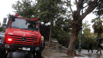 Κακοκαιρία EVA: 108 κλήσεις στην Πυροσβεστική για αντλήσεις υδάτων και κοπές δέντρων