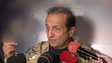 Σπύρος Μπιμπίλας: «Έχω βάλει μέσα στη διαθήκη μου ότι οι 25 παπαγάλοι μου, θα πάνε στο Αττικό Πάρκο»