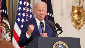 Ενδιάμεσες εκλογές στις ΗΠΑ: Επιχείρηση «επανεκκίνησης» από τον Μπάιντεν μετά την κάλπη