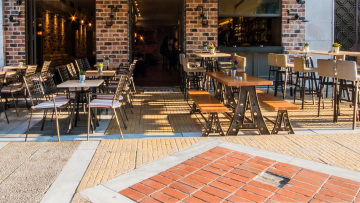 Νέα Σμύρνη: Καφετέρια έδιωξε πελάτες, επειδή ήταν... ηλικιωμένοι - Τι απαντά ο ιδιοκτήτης