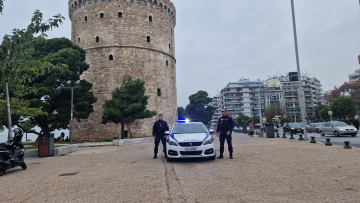 Θεσσαλονίκη: «Φτάσαμε σε 6' στο νοσοκομείο» - Πώς οι αστυνομικοί έσωσαν τον 6χρονο που πνιγόταν