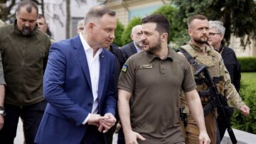 Πολωνία: O Ζελένσκι εκφράζει τα συλλυπητήριά του για τα θύματα της «τρομοκράτισσας Ρωσίας»