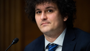 Sam Bankman-Fried: Φέρεται να κατηγορεί την πρώην του για την κατάρρευση της FTX
