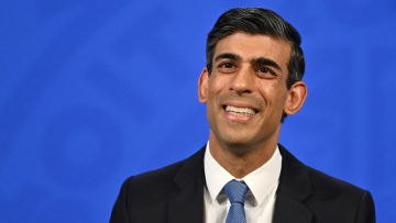 Βρετανία - Σούνακ: «Πιστεύει στο Brexit» και αρνείται να επιστρέψει σε εμπορικές σχέσεις με όρους της ΕΕ