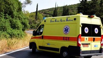 Βόρεια Εύβοια: Αυτοκίνητο έπεσε σε γκρεμό 40 μέτρων - Δύο νεκροί και ένας τραυματίας