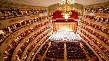 Πόλεμος στην Ουκρανία: «Δεν κάνουμε προπαγάνδα υπέρ του Πούτιν» λέει ο διευθυντής της Σκάλας του Μιλάνου