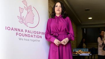 Ιωάννα Παλιοσπύρου: Επέστρεψε στο σημείο που δέχτηκε την επίθεση με βιτριόλι - «Εδώ ξεκίνησε για μένα μια άλλη ζωή»