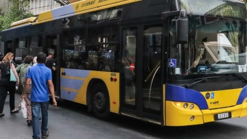 Σεξουαλική επίθεση σε 14χρονη από 30χρονο μέσα σε τρόλεϊ