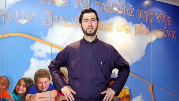 Μητροπολίτης Μεσσηνίας - Κιβωτός του Κόσμου: Ο πατέρας Αντώνιος εκμεταλλεύτηκε τη θέση του με επίφαση το ράσο