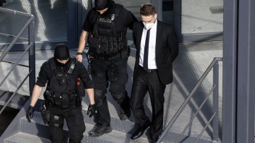 Μπάμπης Αναγνωστόπουλος: Τη γονική μέριμνα της μικρής Λυδίας ζητούν οι γονείς του πιλότου