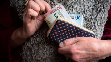 Συντάξεις: Οι κερδισμένοι συνταξιούχοι της τελευταίας στιγμής από τις αυξήσεις