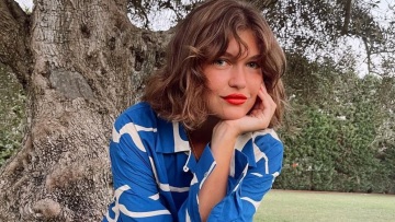 Κλέλια Ανδριολάτου: Ποζάρει τόπλες στην μπανιέρα της