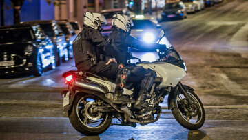 Καταδίωξη στη Θεσσαλονίκη με έναν σοβαρά τραυματία - Δεν πλήρωσε βενζίνη