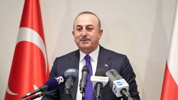 Ικανοποίηση Τσαβούσογλου για τα F-16: Σημαντική η απόφαση των ΗΠΑ, να ολοκληρωθεί σύντομα