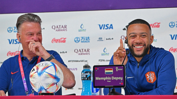 Λουίς φαν Χάαλ: «Ούτε ο Μέμφις με συμπαθούσε, αλλά τώρα φιλιόμαστε στο στόμα»