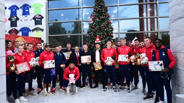 Γκολ «ΕΛΠΙΔΑΣ» από Ολυμπιακό και Νότιγχαμ Φόρεστ - Δείτε βίντεο και φωτογραφίες