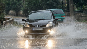Καιρός - Κακοκαιρία «Gaia»: Ισχυρές καταιγίδες από το απόγευμα σε Κέρκυρα, Λευκάδα και Ήπειρο