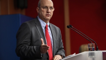 Οικονόμου: Αμείλικτα τα ερωτήματα μετά την κατάθεση της γραμματέως Καλογρίτσα