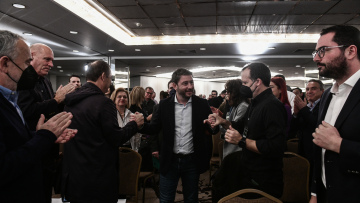 ΠΑΣΟΚ: Στο Στρασβούργο ο Ανδρουλάκης - Αύριο συνεδριάζουν οι ευρωσοσιαλιστές