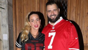 Κατερίνα Στικούδη για Βαγγέλη Σερίφη: «Δεν μου έχει κάνει ακριβά δώρα, ούτε κοσμήματα, ούτε μονόπετρο»