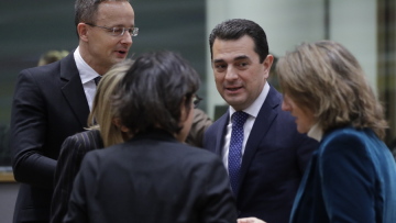 Χωρίς συμφωνία έληξε η σύνοδος των υπουργών Ενέργειας - Δεν τα βρήκαν για το πλαφόν στο φυσικό αέριο