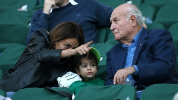 Γιάννης Διακογιάννης: Η αγάπη του για τη Ρίκα Βαγιάνη και η «εικόνα παραίτησης» μετά τον θάνατό της 