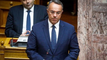 Σταϊκούρας: Ανάπτυξη για το 2023 στο 2,3% αντί 1,8% 