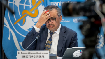 Κορωνοϊός: Έχουμε τα εργαλεία να τερματίσουμε φέτος την πανδημία, λέει ο ΠΟΥ