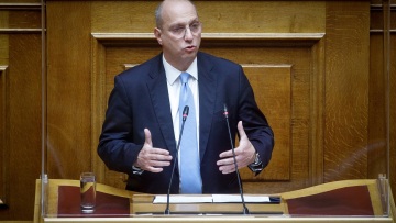 Οικονόμου: Προφανής η σύμπλευση Ανδρουλάκη με Τσίπρα και Βαρουφάκη για τις εκλογές