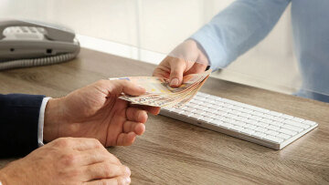 Τράπεζες: 10 ερωτήσεις – απαντήσεις για το σχέδιο στήριξης των δανειοληπτών που πλήττονται από την άνοδο των επιτοκίων