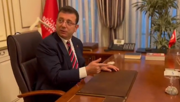 Ιμάμογλου: Βίντεο από τη στιγμή που ενημερώνεται για την καταδίκη του