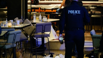 Νέα Σμύρνη: Η σοκαριστική περιγραφή της 31χρονης που τραυματίστηκε - «Η σφαίρα θα μ' έβρισκε στο κεφάλι»