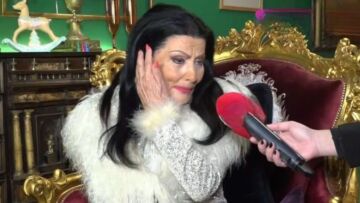 Ζωζώ Σαπουντζάκη: Λύγισε στον αέρα εκπομπής μιλώντας για τη μητέρα της - «Την αγαπούσα πάρα πολύ»