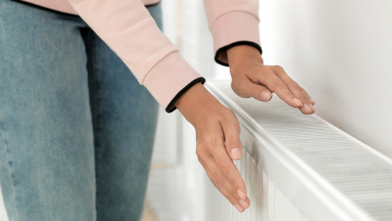 Επίδομα θέρμανσης: Σήμερα η πίστωση της προκαταβολής, πόσα μπαίνουν στους λογαριασμούς και ποιοι πληρώνονται