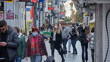 Ιώσεις - «Καμπανάκι» από Λουκίδη: Θα θυμηθούμε εποχές 2017-2018 