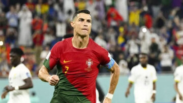 Κριστιάνο Ρονάλντο: Συμβόλαιο μέχρι το 2030, Μουντιάλ και... Ελλάδα στην πρόταση της Αλ Νασρ, γράφει η «Marca»