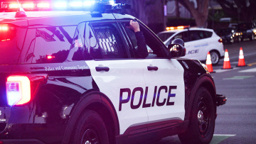 ΗΠΑ: Νεκρός 19χρονος από πυροβολισμούς σε εμπορικό κέντρο στη Μινεσότα (βίντεο)