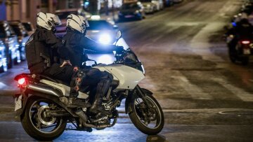 Ληστεία με ανήλικο δράστη σε ιατρικό εργαστήριο στην Ανδραβίδα